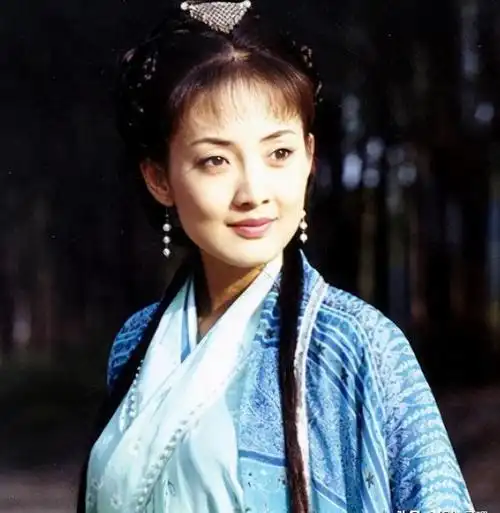 运动员出身的6位当红演员,个个身怀绝技,曾志伟藏得挺