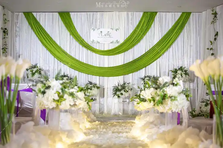 清新绿 一站式婚礼策划