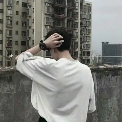 00后侧脸霸气超拽背影男生头像