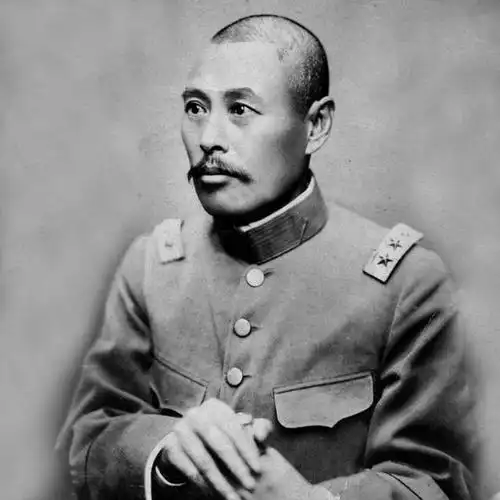 张宗昌为什么被叫做狗肉将军,他在山东都做过些什么?