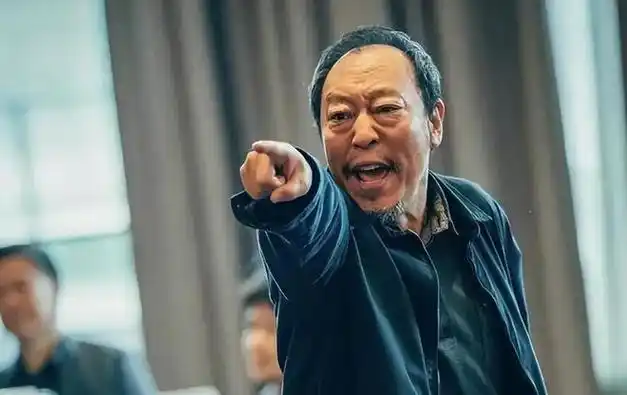 倪大红影视圈的面瘫影帝倪萍的表妹夫难怪如今大红大紫