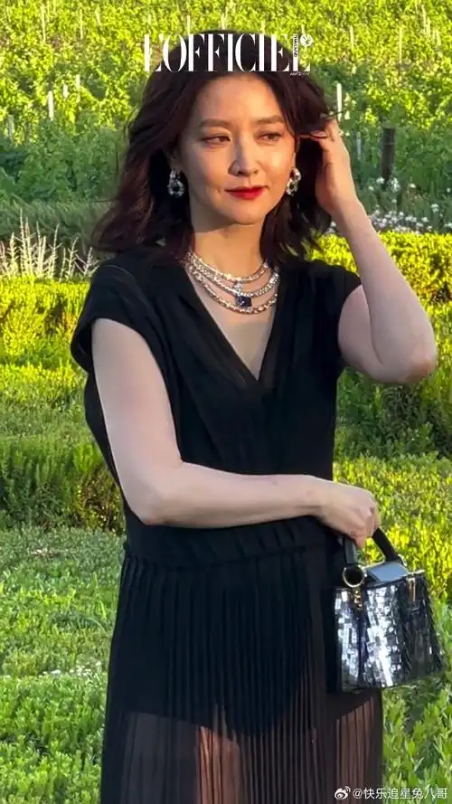 李英爱法国活动近照##李英爱法国活动生图