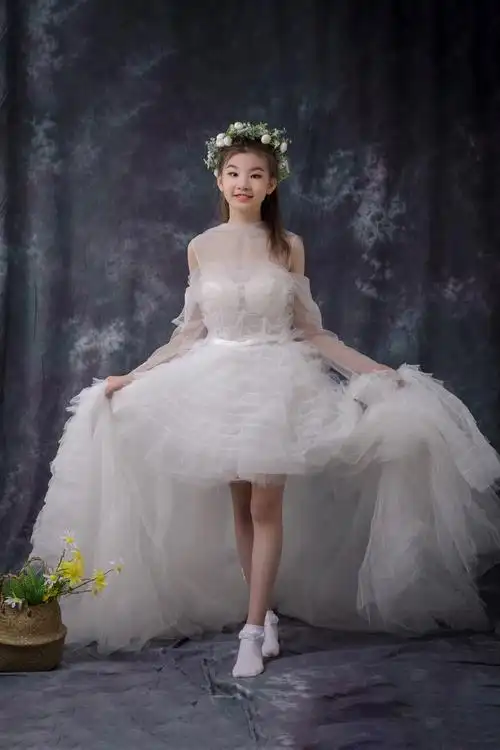 源淼的儿童摄影作品《10岁小美女》