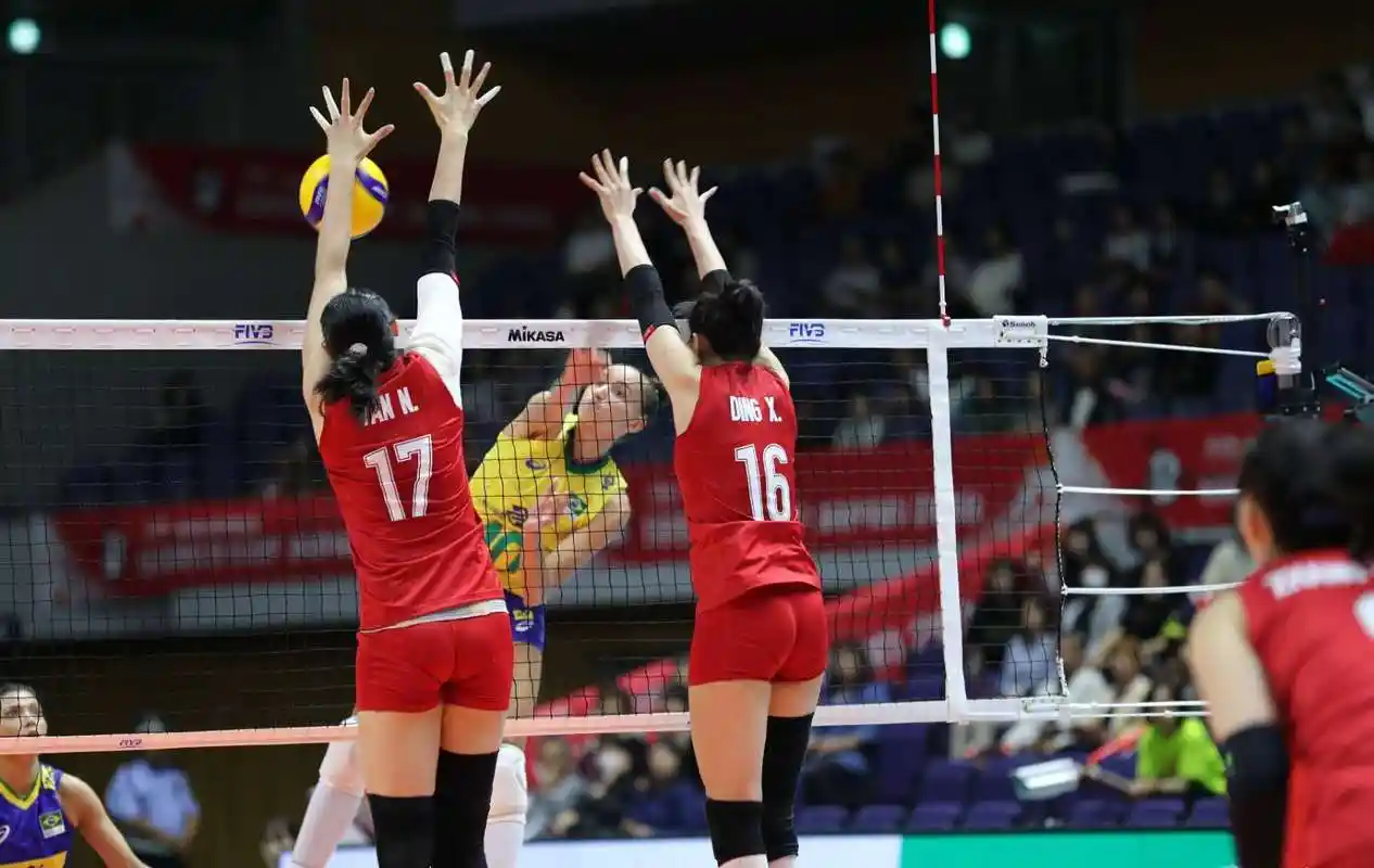 女排世界杯巴西胜几场(分析中国女排pk巴西女排数据:从领先到落后,再