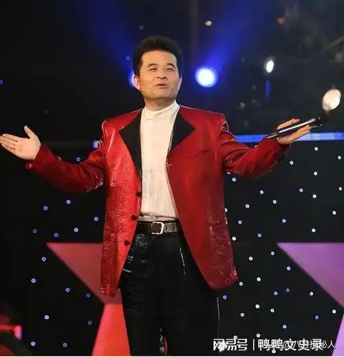 毕福剑现状曝光:从央视正常退休,并未定居农村,现经营多项副业