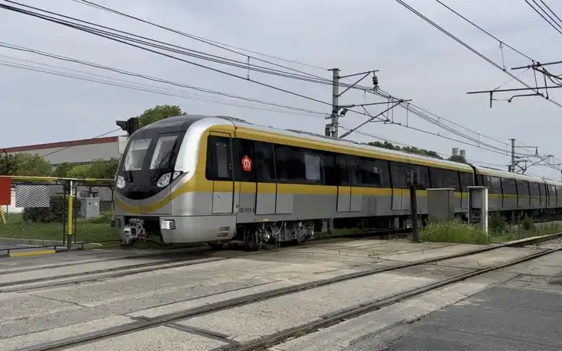 【南京地铁】降弓用刑!5号线1516紧急制动测试