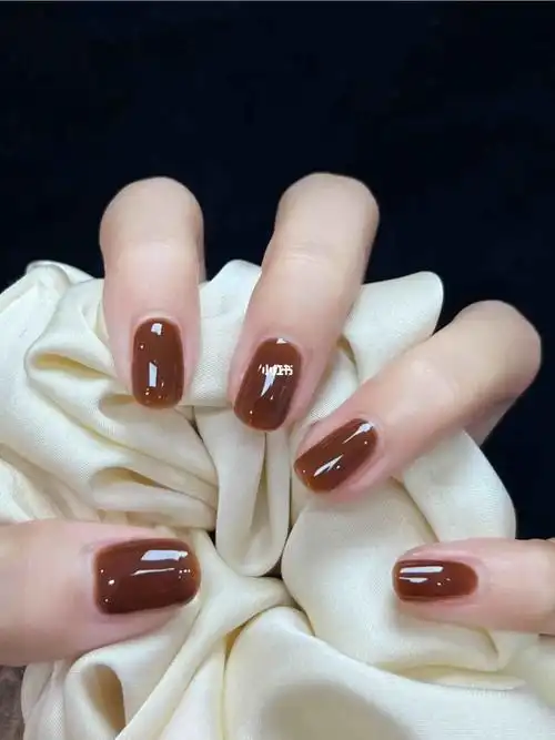 纯色美甲9799显白焦糖色