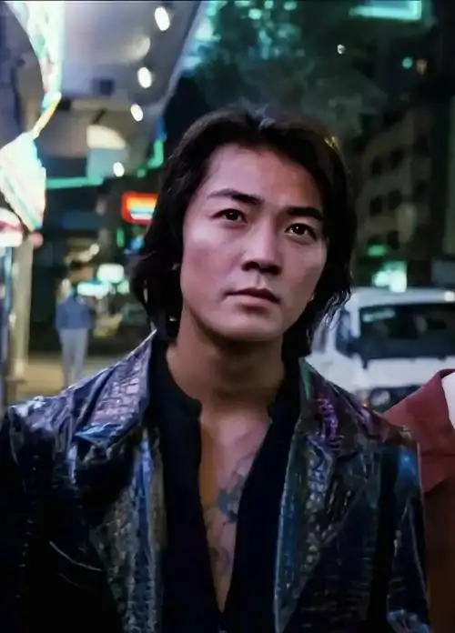 郑伊健夫妇不生育原因:为孩子避苦