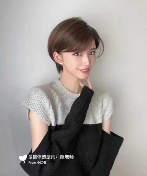 2022秋季新发型韩式减龄挂耳超 a短发发