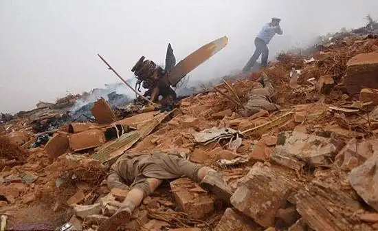 摩洛哥c-130军用运输机坠毁78人死亡(图)