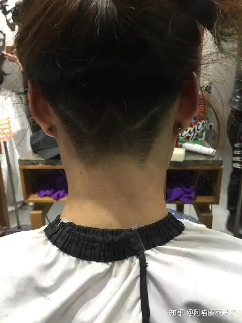 女生剃半头是什么体验