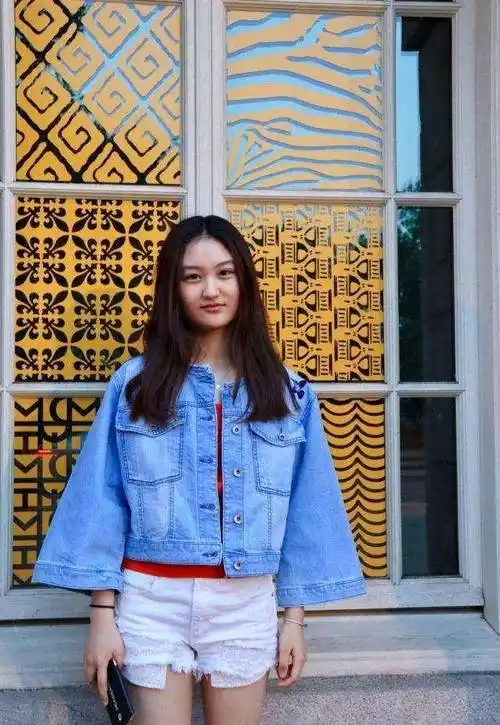 陆子艺:4岁成名,14岁"长残"被骂出国,如今美到不敢认_变化_演艺_时候