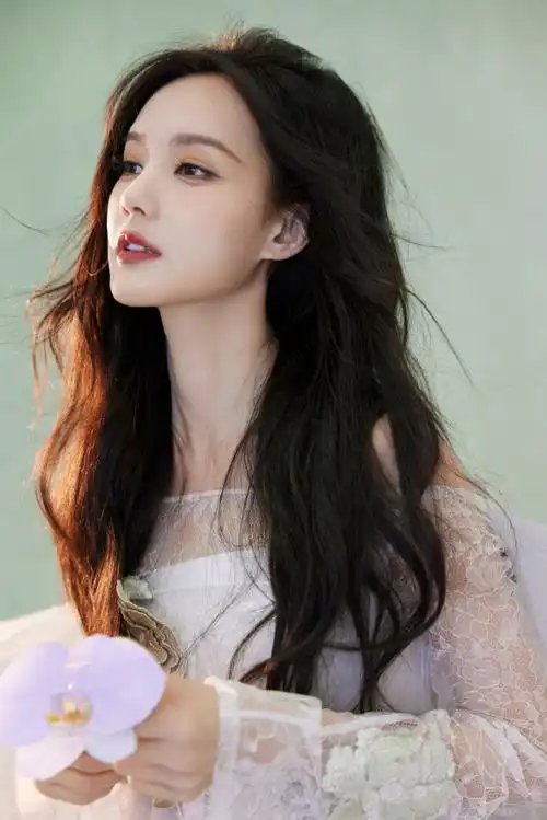 李一桐 结婚结不过来咯