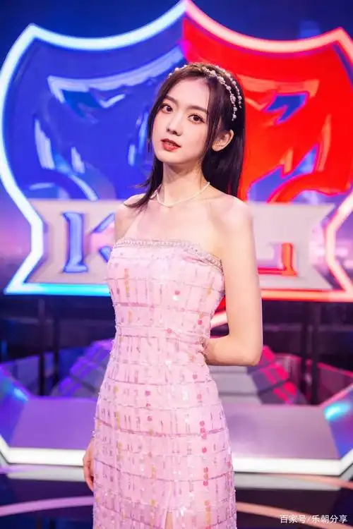 王者荣耀kpl解说 灵儿美图集锦