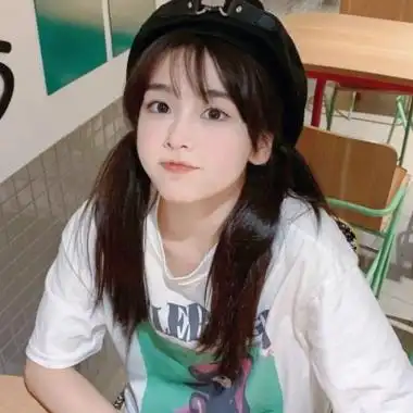 可爱呆萌爱笑的女生头像真人