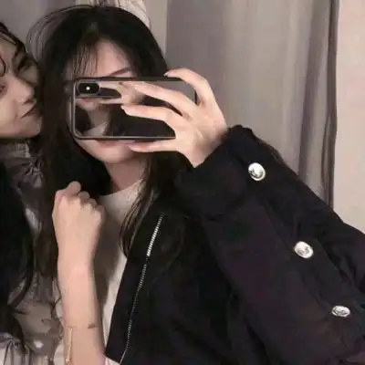 温言高冷可爱的真人闺蜜头像两人专属