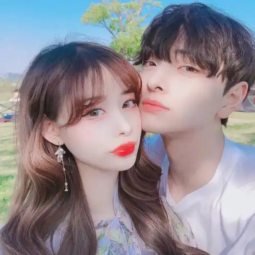 寒冬暖伴_小清新情侣头像图片_扣扣居