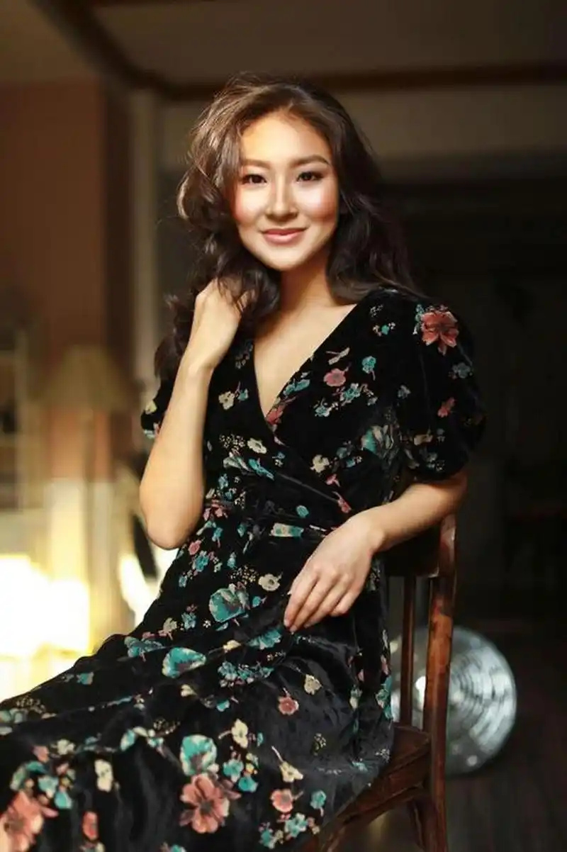 邻国女人系列之吉尔吉斯斯坦女人