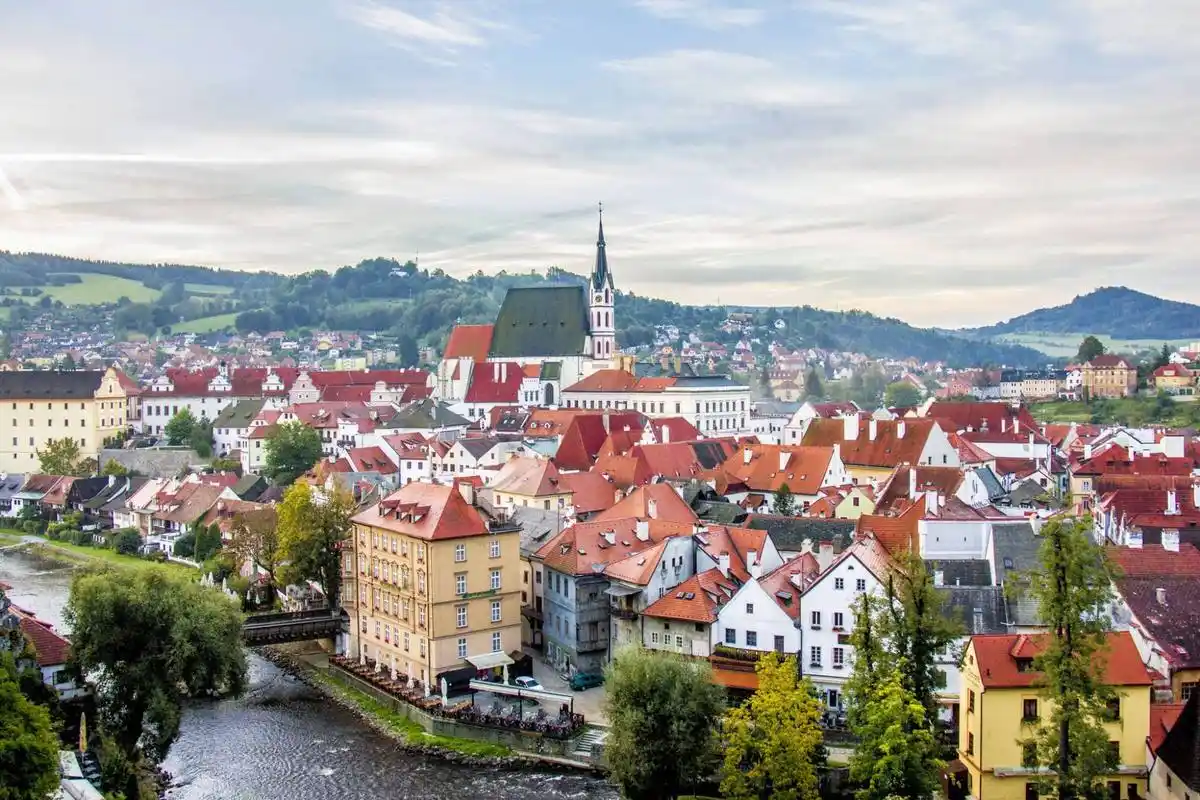 爱好酒的欧洲童话小镇-捷克