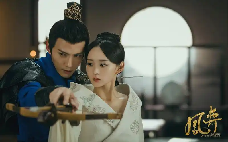 秉承赤子之心并肩作战 何泓姗徐正溪领衔传递团魂精神