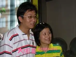 林海何婕离婚了吗林海何婕离婚是真的吗2