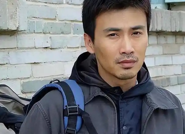 柳云龙被曝已离婚婚内出轨合伙人两人还偷偷生下私生女儿