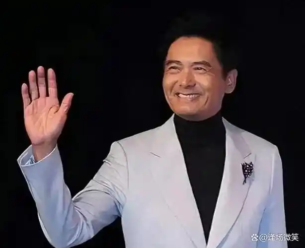 68岁周润发笑看死讯,自揭患糖尿病,罕见谈捐出56亿身家真相