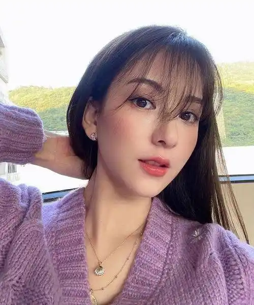 方媛晒读书旧照片,证明自己没整容,在线回怼"无聊富婆"的说法_郭富城