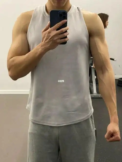 肩宽对一个男生的重要性