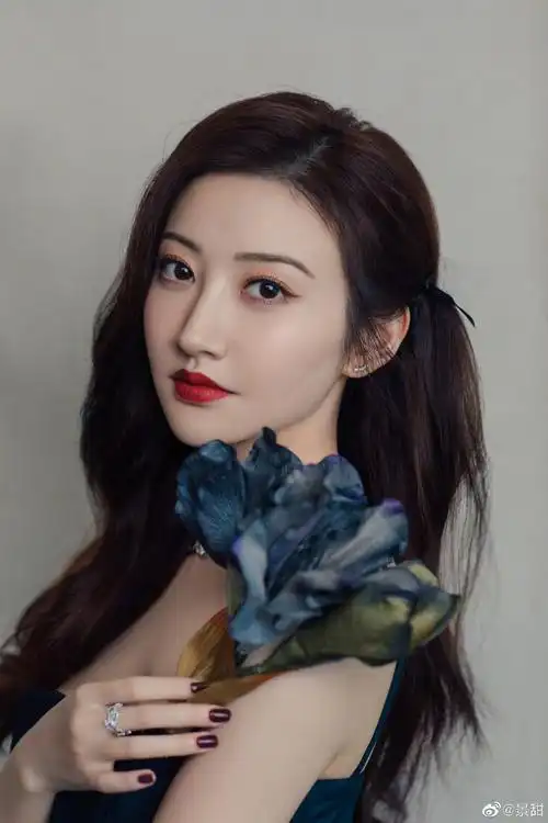 人间富贵花景甜下