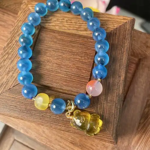 天然糖心玛瑙女手串蓝色水晶小众设计串珠新款古风手链