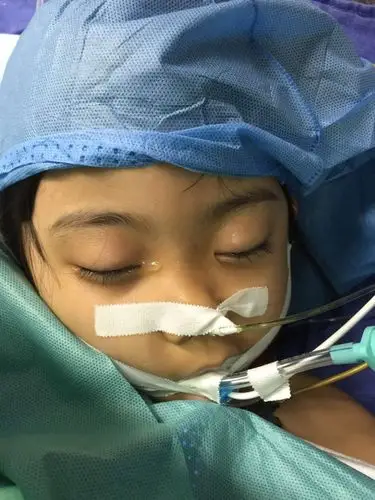 【天使妈妈】沈佳欣:妈妈捐肝全力救治的天使