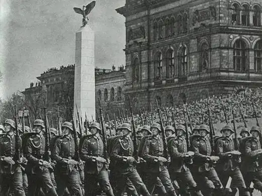 德国为何能发动两次世界大战:故事思维的设问,却需要复杂地审视