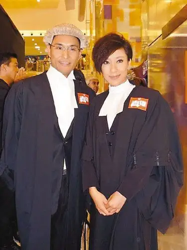 杨怡选男友要求高 称想追求要先过五关