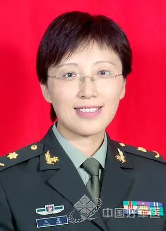 王英:用生命延续生命的女军医 - 名医推介 - 中国好军医