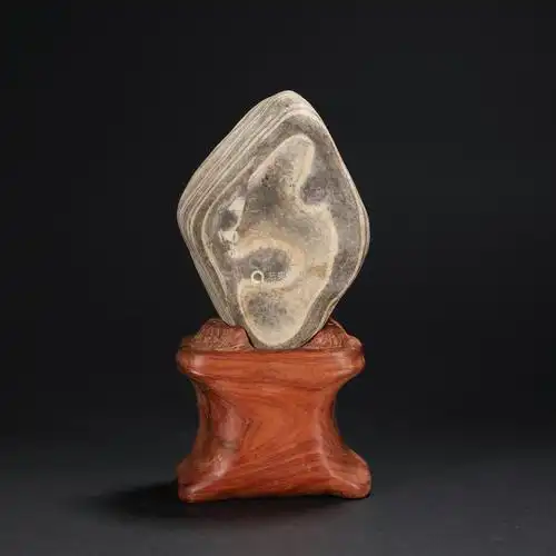 天然奇石玉猪龙