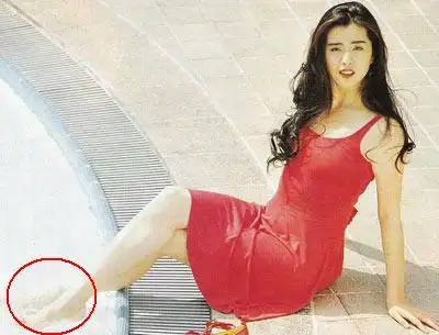 火爆牛牛空间-文章-光着臭脚丫闯天下的十大女星(组图) (2008-09-08 0