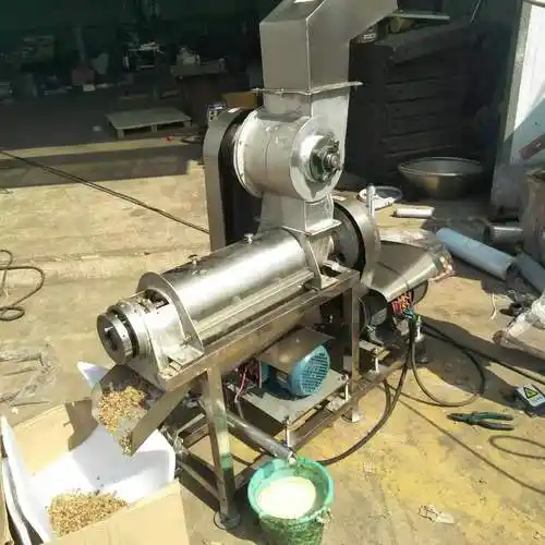 杨梅汁榨汁机牧泰生产供应304不锈钢螺旋榨汁机桃杏出汁不锈钢榨汁机