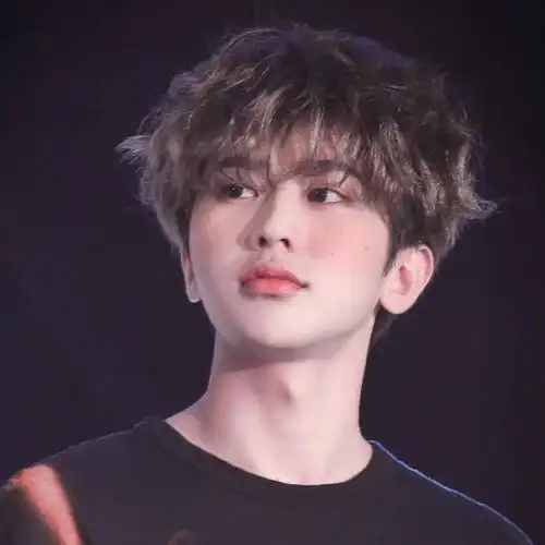 坤坤头像(坤坤头像无水印)