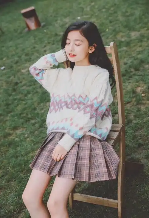 有种"个性"叫裴佳欣的高跟鞋,虽然只有4cm,同龄人却驾驭不了