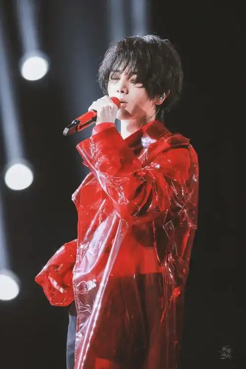 华晨宇壁纸不管遇到什么et天团永远都会在你身后