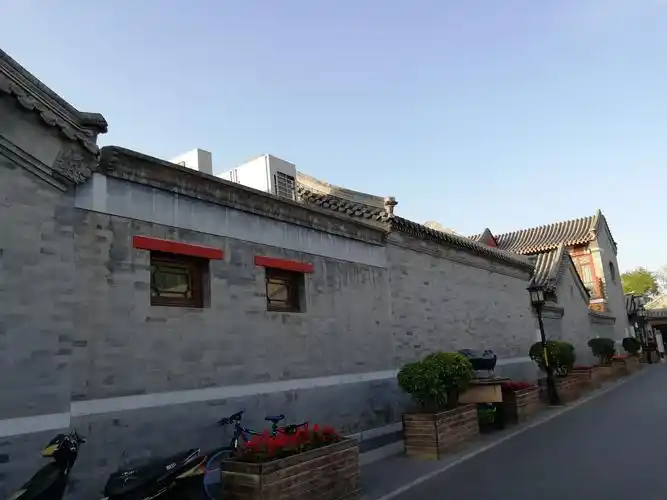 ▼什刹海附近的胡同