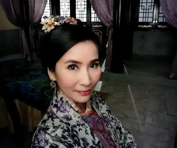 tvb知名绿叶至今单身!分手遭前男友报复,内衣照泄露致事业尽毁