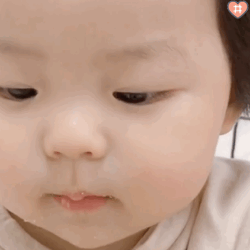 萌娃丸子妹表情包动图