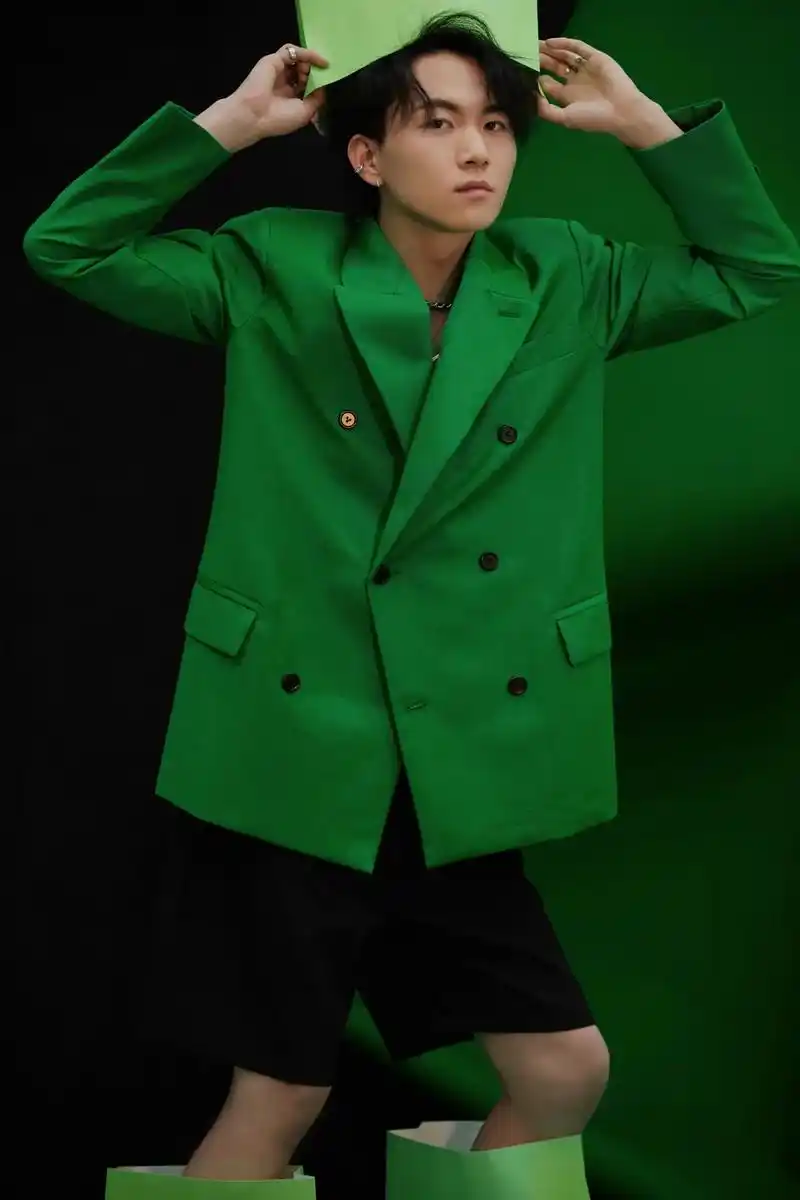 #高级感 #00后 #摄影 #啥也不是 #个人写真 - 抖音