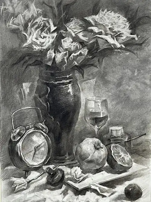 静物素描广美附中高一学生作品