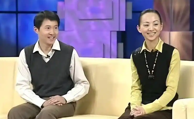 "千手观音"邰丽华:从默默无闻的舞者到登上春晚,经历了什么?