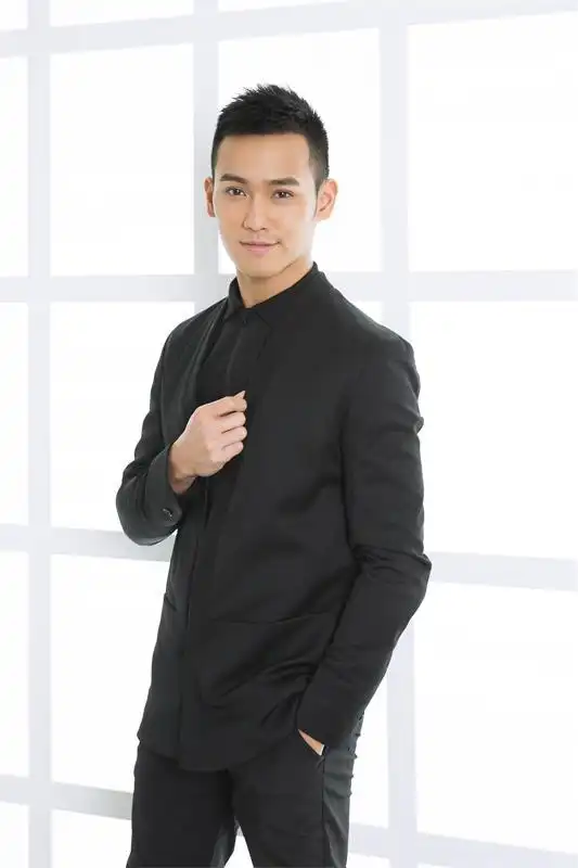 黄恺杰私下充电 为真人秀《壮志凌云》做足准备