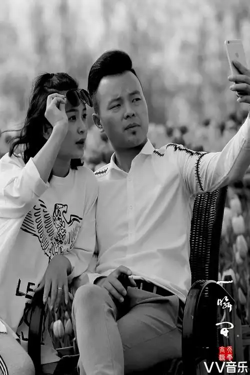 瞬间的近义词是什么(瞬间的近义词是什么意思)_大全-幸福起航