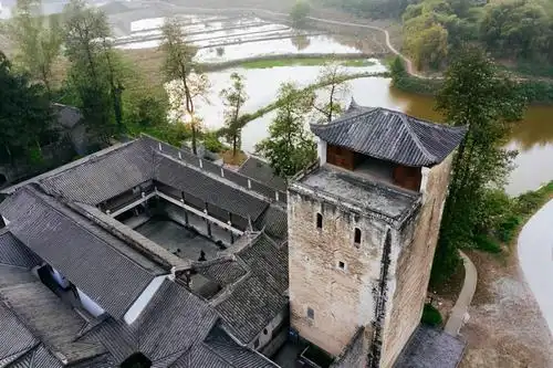 屈氏庄园,西南地区的神奇古堡